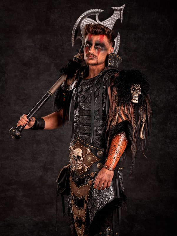 gantulga | traje de pirata hombre en alquiler para fiestas de moros y cristianos | trajes jolly roger | petrer