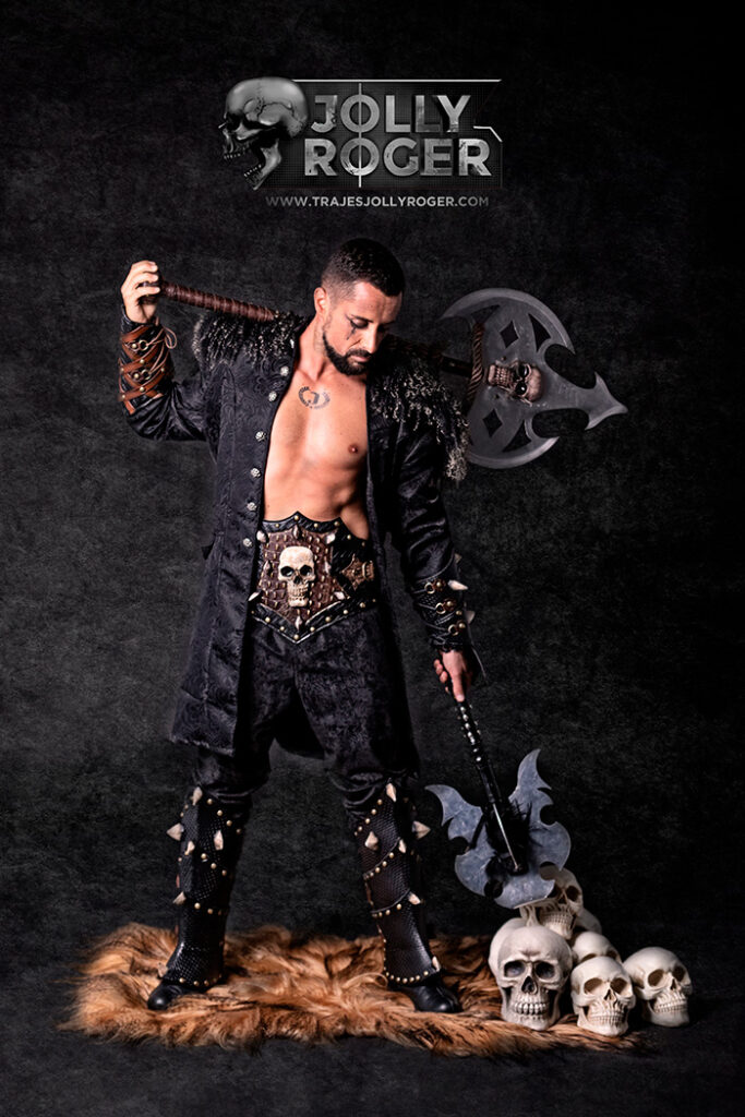 black sam | traje de pirata hombre en alquiler para fiestas de moros y cristianos | trajes jolly roger | petrer