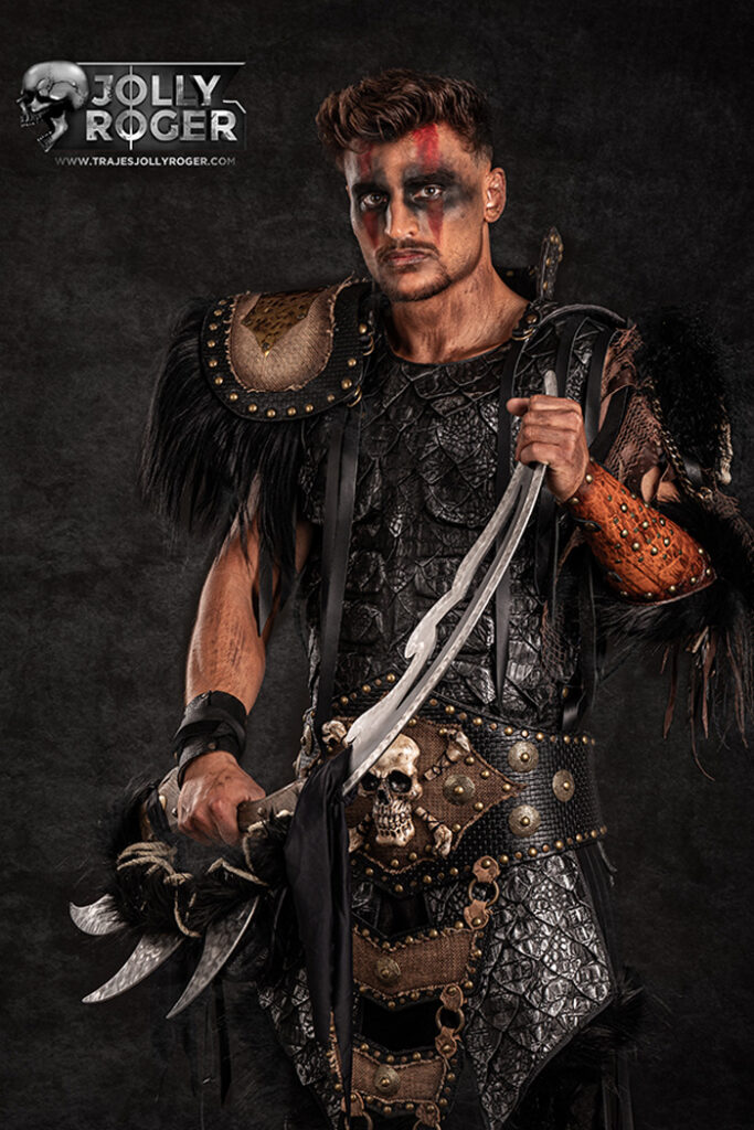gantulga | traje de pirata para hombre en alquiler para fiestas de moros y cristianos | trajes jolly roger | petrer