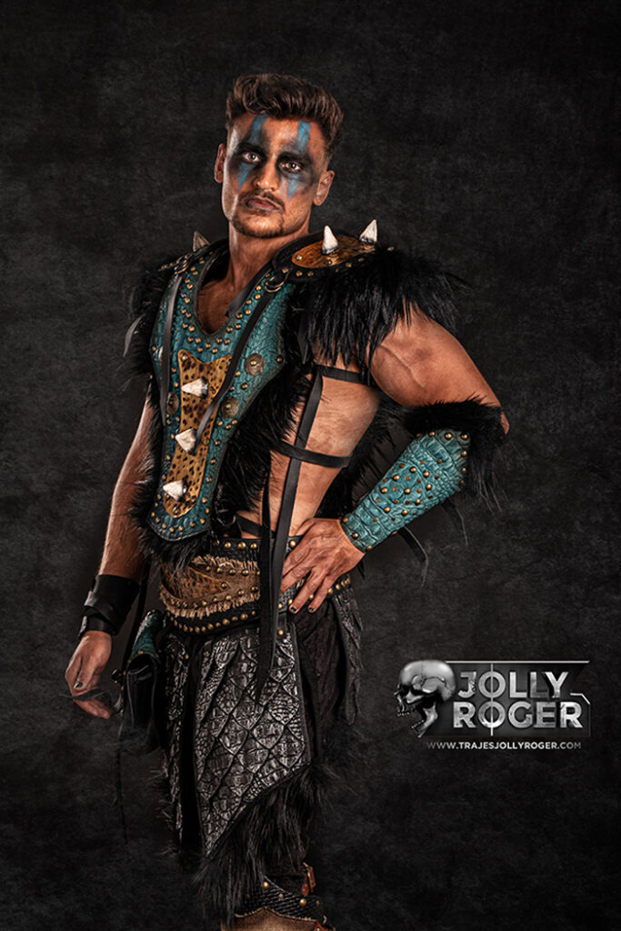 gantulga | traje de pirata para hombre en alquiler para fiestas de moros y cristianos | trajes jolly roger | petrer