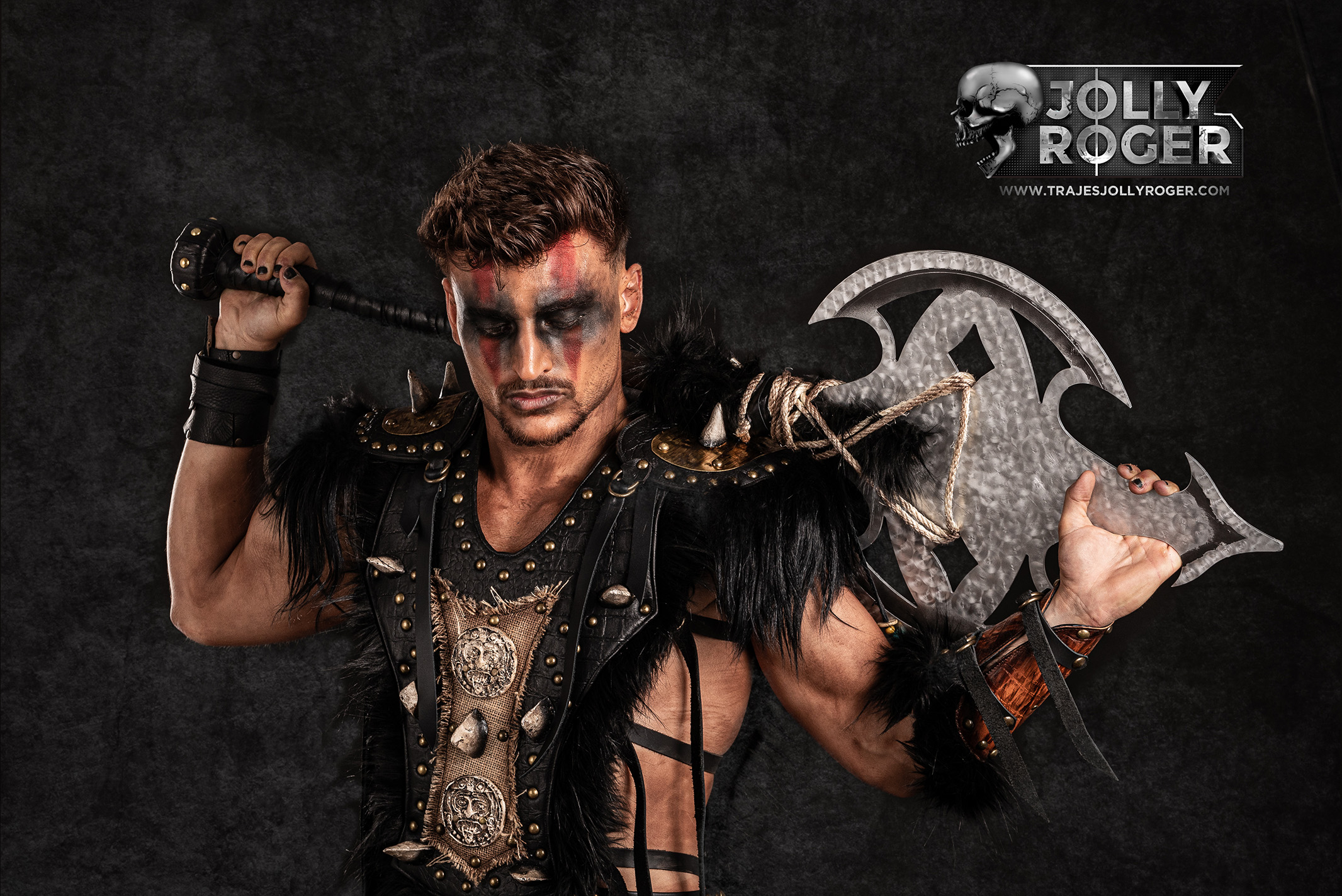 gantulga | traje de pirata para hombre en alquiler para fiestas de moros y cristianos | trajes jolly roger | petrer