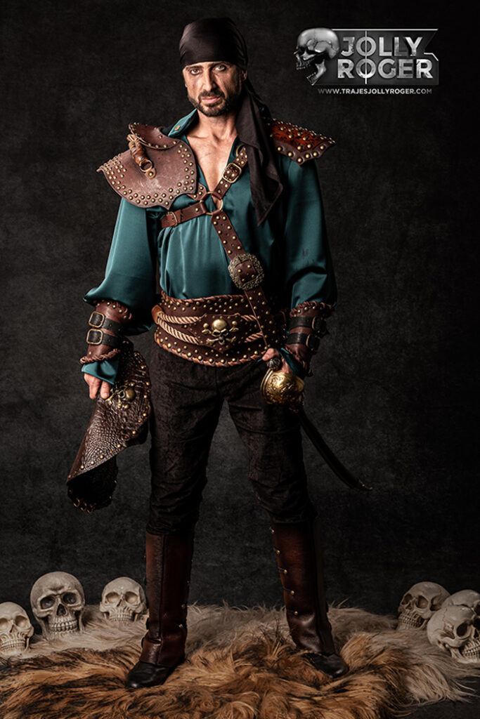 henry morgan | traje de pirata para hombre en alquiler para fiestas de moros y cristianos | trajes jolly roger | petrer