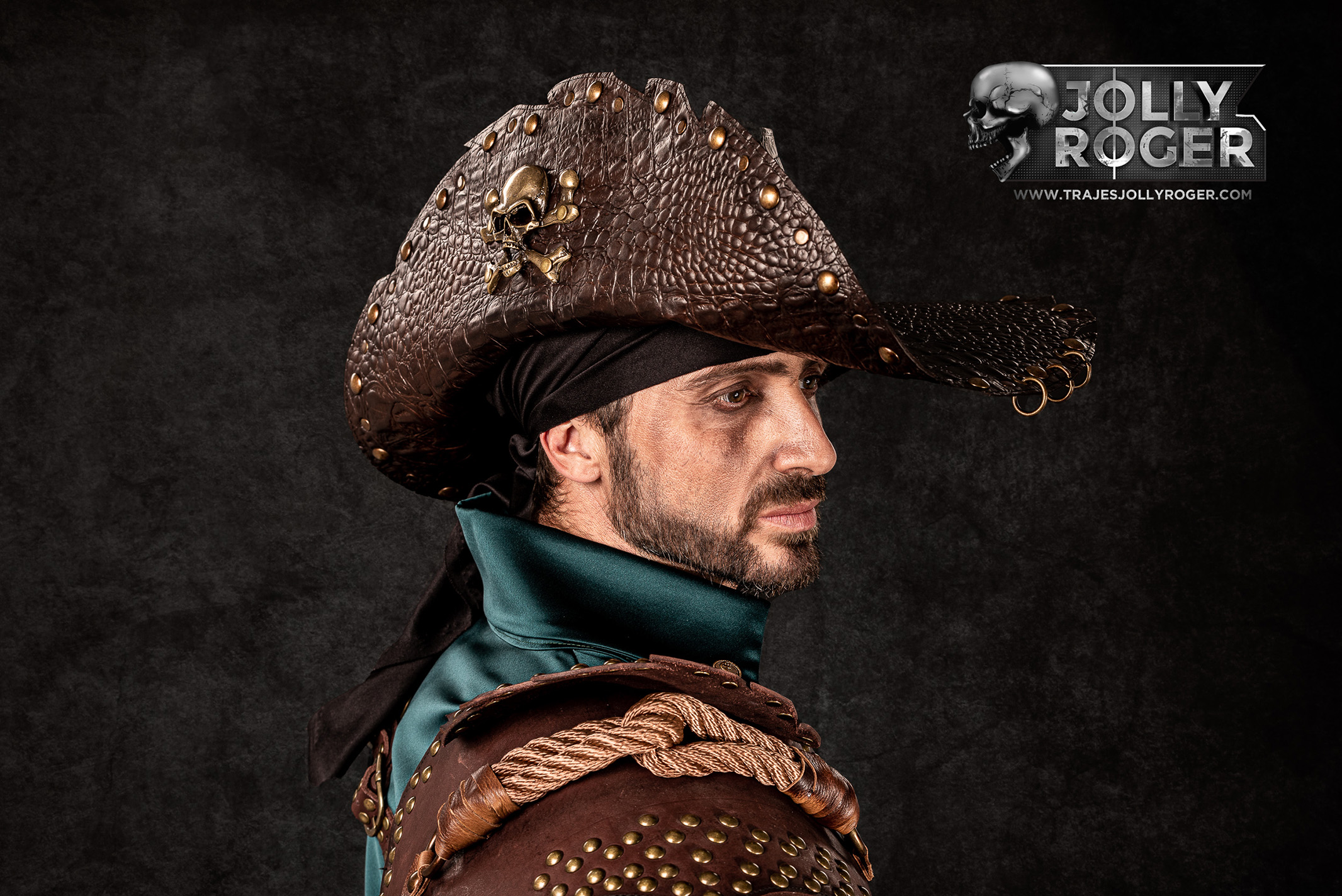 henry morgan | traje de pirata para hombre en alquiler para fiestas de moros y cristianos | trajes jolly roger | petrer