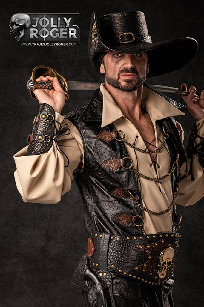 willian | traje de pirata para hombre en alquiler para fiestas de moros y cristianos | trajes jolly roger | petrer