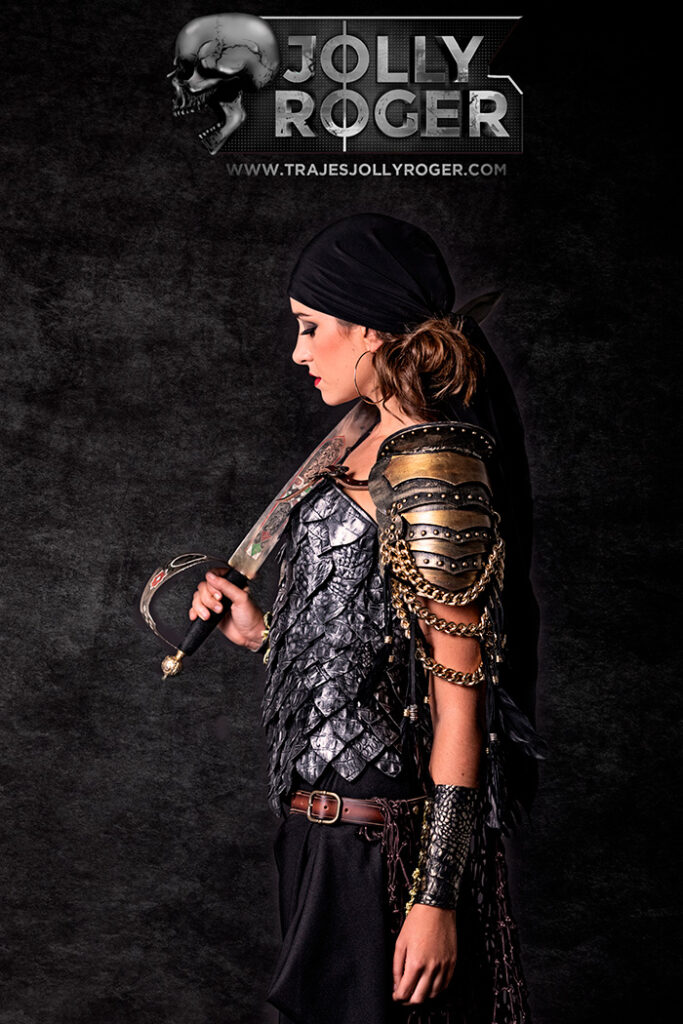 ching shih | traje de pirata mujer en alquiler para fiestas de moros y cristianos | trajes jolly roger | petrer