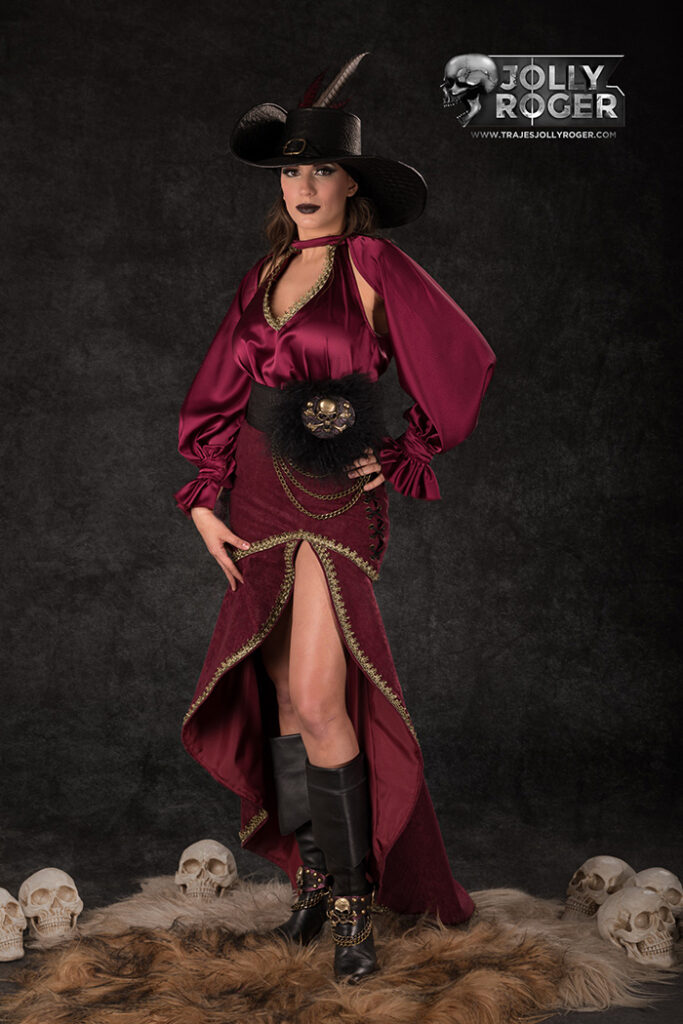 ladies | traje de pirata para mujer en alquiler para fiestas de moros y cristianos | trajes jolly roger | petrer