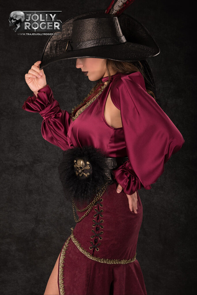 ladies | traje de pirata para mujer en alquiler para fiestas de moros y cristianos | trajes jolly roger | petrer