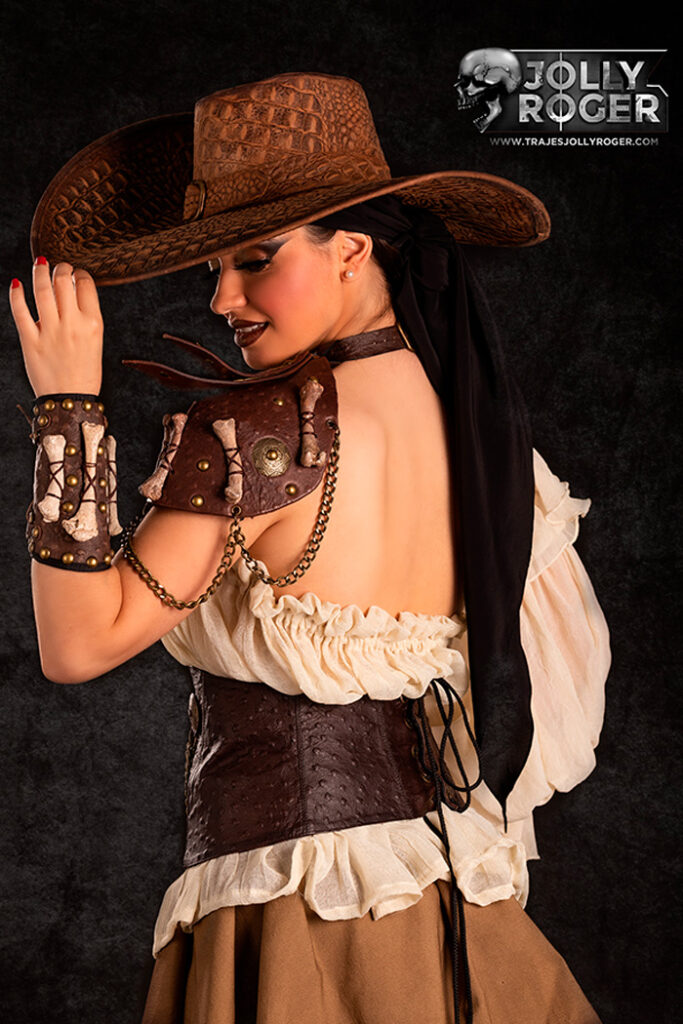 nereidas | traje de pirata para mujer en alquiler para fiestas de moros y cristianos | trajes jolly roger | petrer