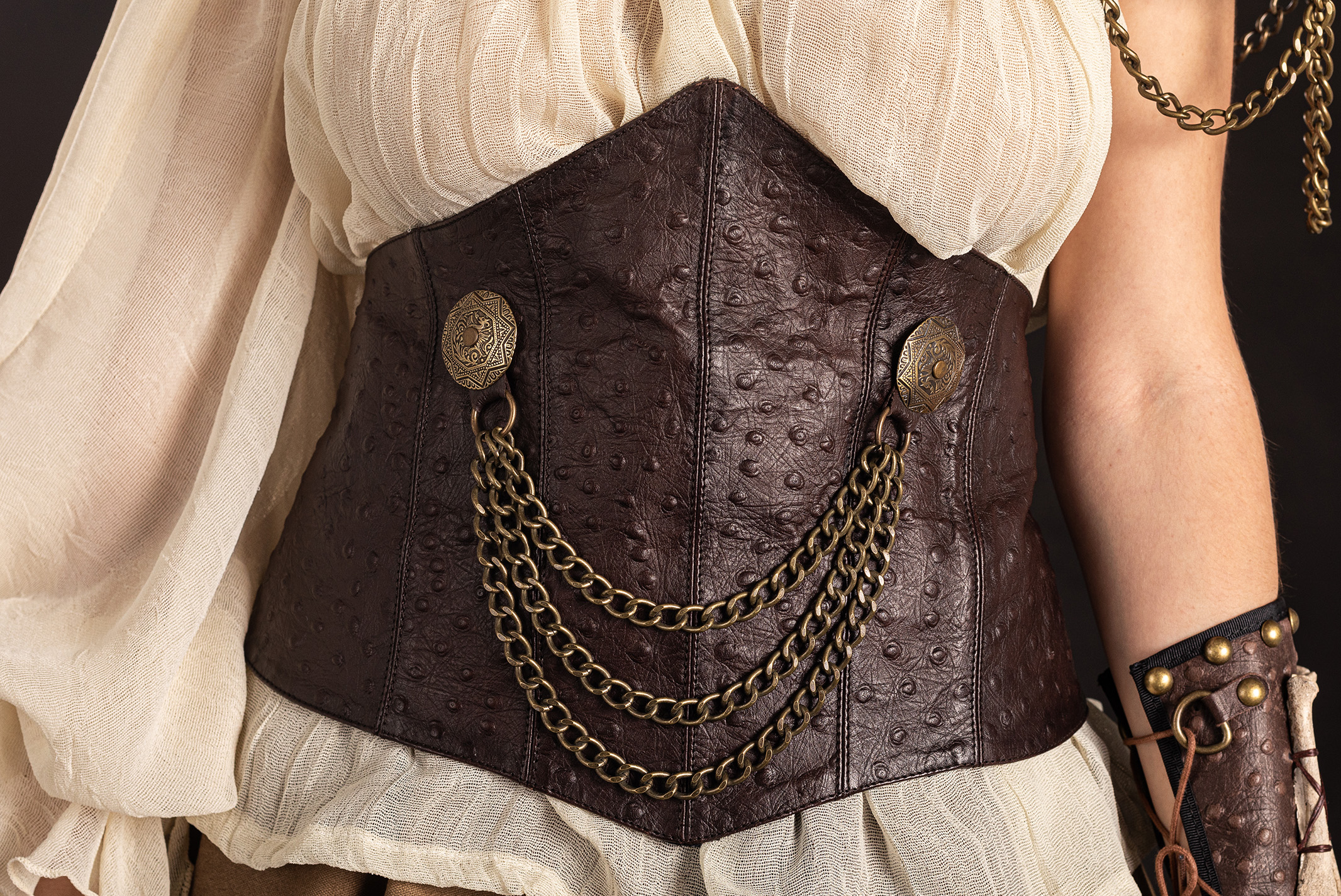 nereidas | traje de pirata para mujer en alquiler para fiestas de moros y cristianos | trajes jolly roger | petrer