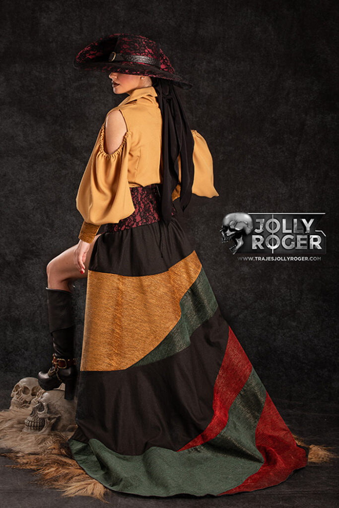 rusla | traje de pirata para mujer en alquiler para fiestas de moros y cristianos | trajes jolly roger | petrer