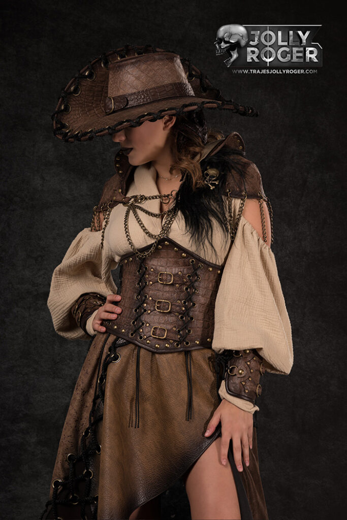 ula | traje de pirata para mujer en alquiler para fiestas de moros y cristianos | trajes jolly roger | petrer