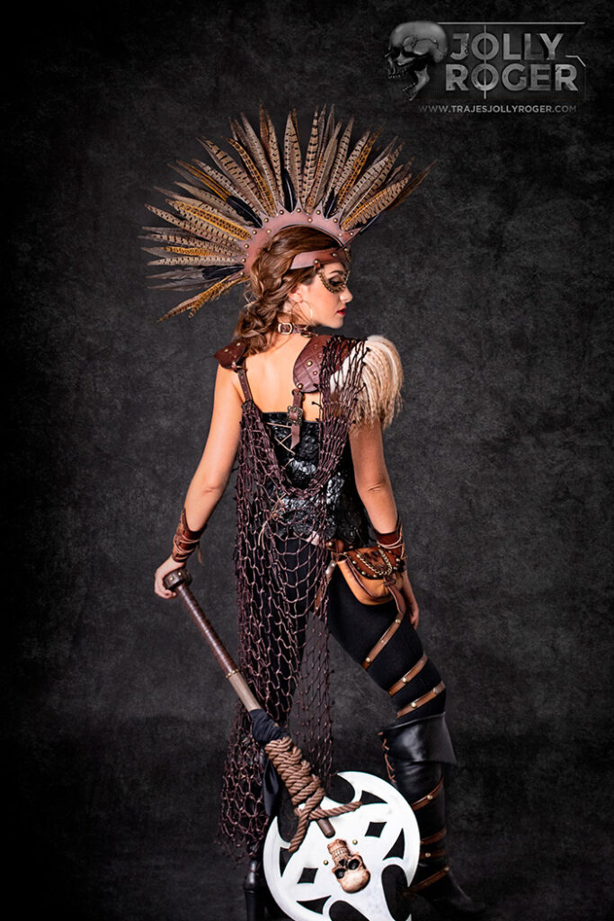 valkiria | traje de pirata para mujer en alquiler para fiestas de moros y cristianos | trajes jolly roger | petrer