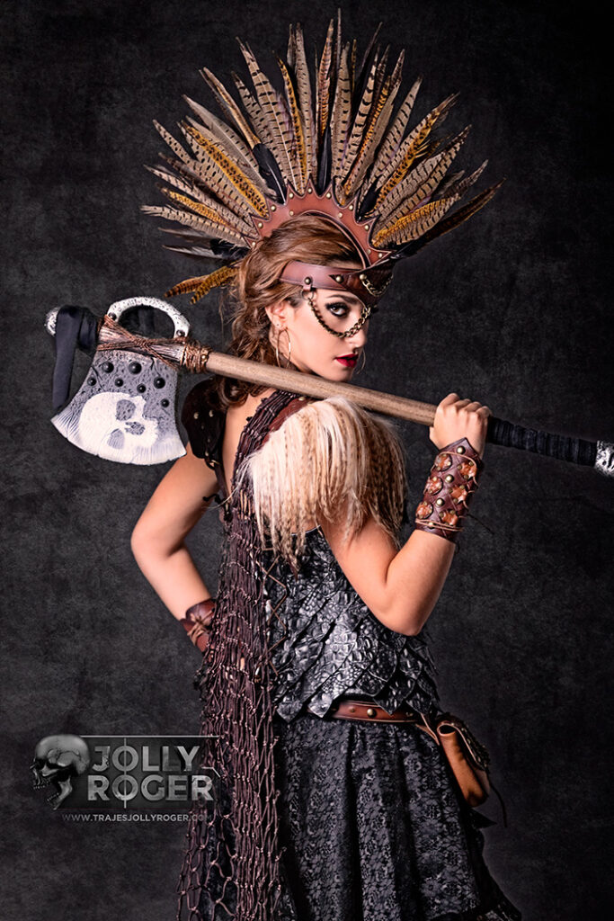valkiria | traje de pirata para mujer en alquiler para fiestas de moros y cristianos | trajes jolly roger | petrer