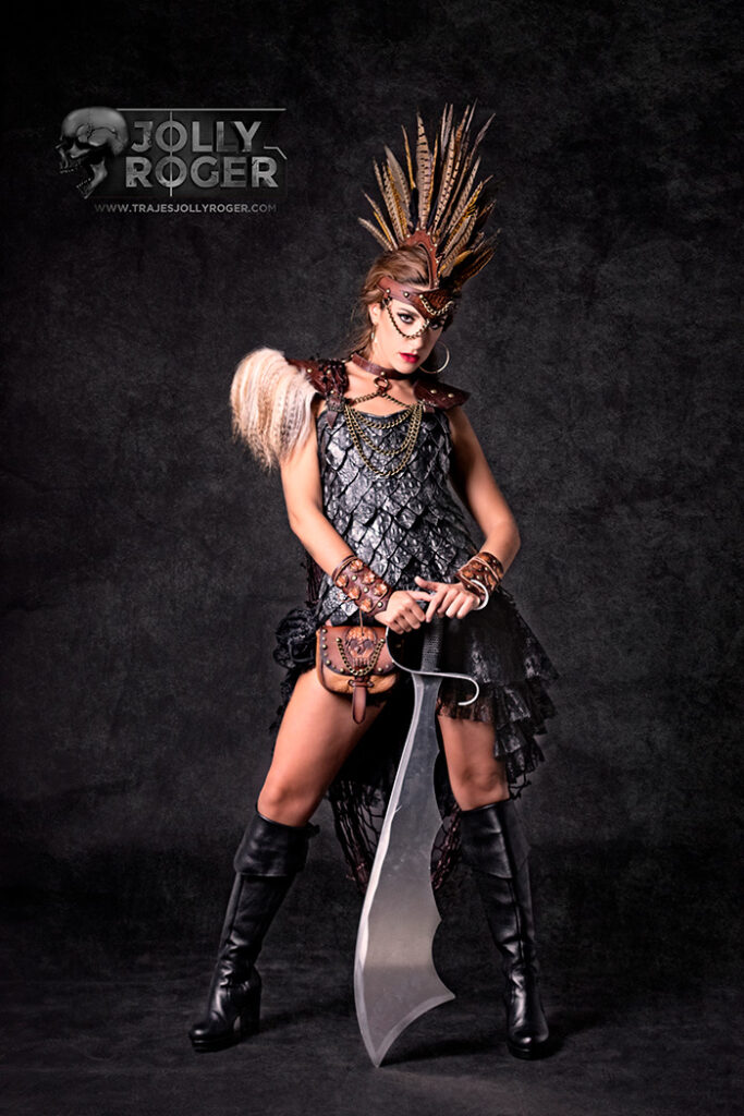 valkiria | traje de pirata para mujer en alquiler para fiestas de moros y cristianos | trajes jolly roger | petrer