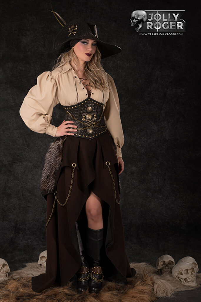 willian | traje de pirata para mujer en alquiler para fiestas de moros y cristianos | trajes jolly roger | petrer
