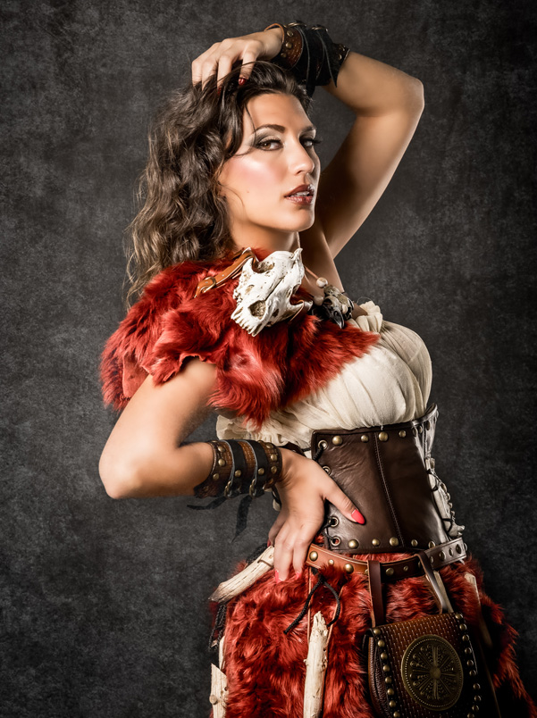 freya | traje de cristiano para mujer en alquiler para fiestas de moros y cristianos | trajes jolly roger | petrer