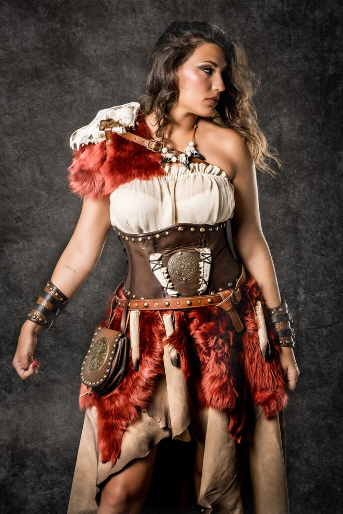 freya | traje de cristiano para mujer en alquiler para fiestas de moros y cristianos | trajes jolly roger | petrer