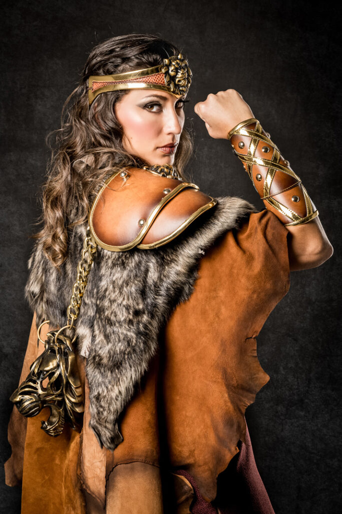 briana | traje de cristiano para mujer en alquiler para fiestas de moros y cristianos | trajes jolly roger | petrer