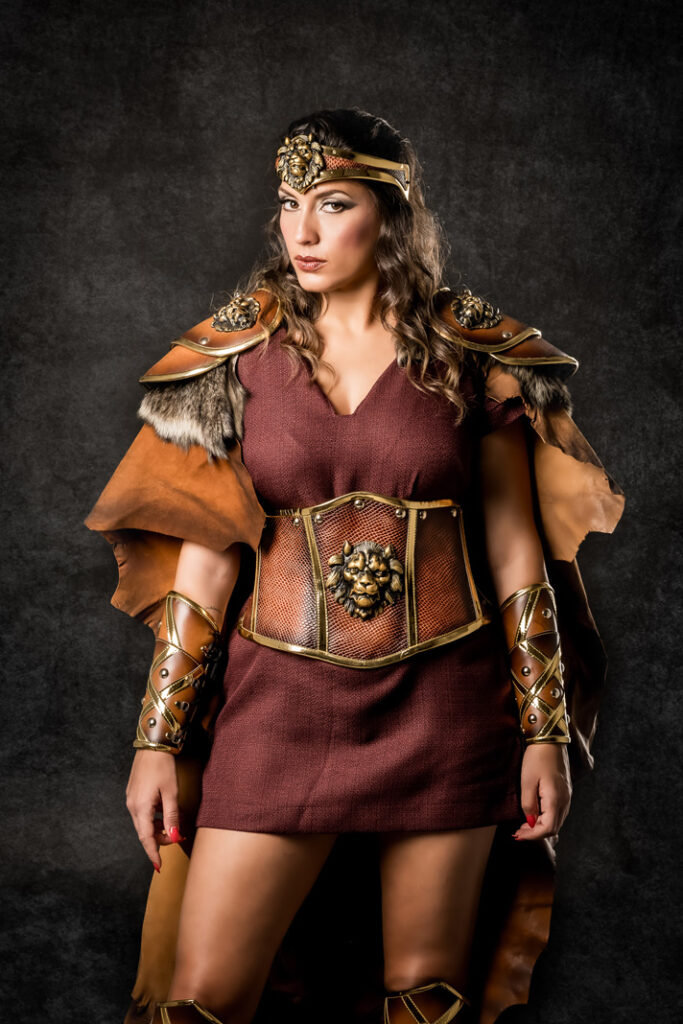 briana | traje de cristiano para mujer en alquiler para fiestas de moros y cristianos | trajes jolly roger | petrer