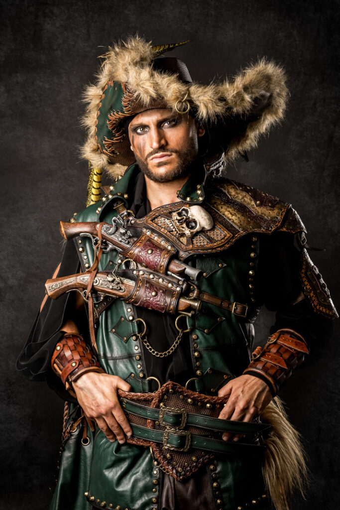 anne y benjamin | trajes de pirata para hombre y mujer en alquiler para fiestas de moros y cristianos | trajes para cargos, abanderadas y capitanes | trajes jolly roger | petrer