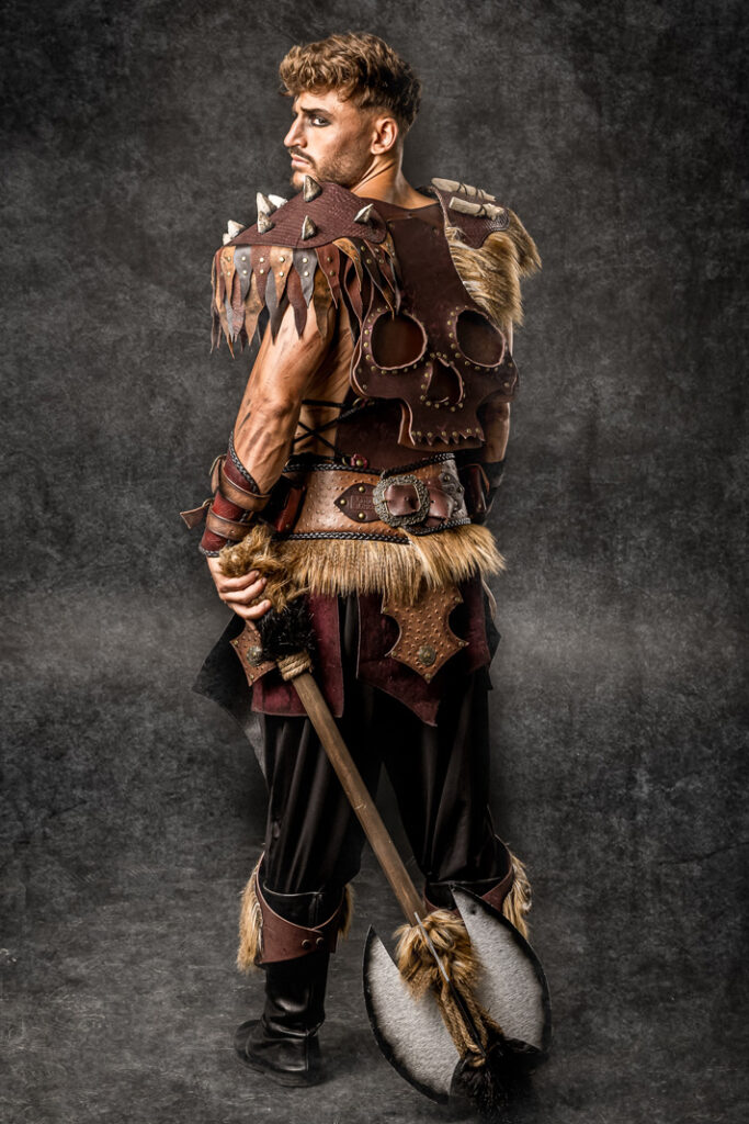 richard worly | traje de pirata para hombre en alquiler para fiestas de moros y cristianos | trajes jolly roger | petrer