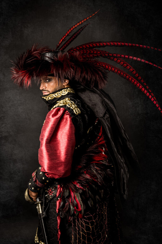 mary read y amaro | trajes de pirata para hombre y mujer en alquiler para fiestas de moros y cristianos | trajes para cargos, abanderadas y capitanes | trajes jolly roger | petrer